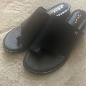 Nearly New DKNY Black Leather Sandals